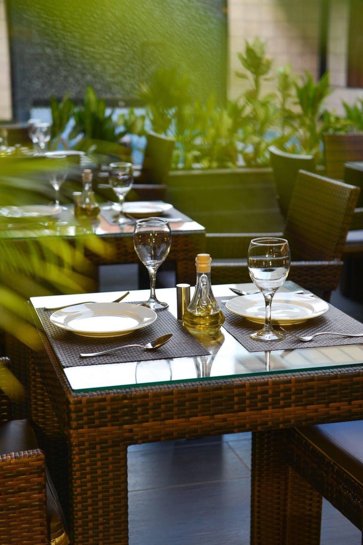 Acacia Goa Otel Sinquerim Dış mekan fotoğraf